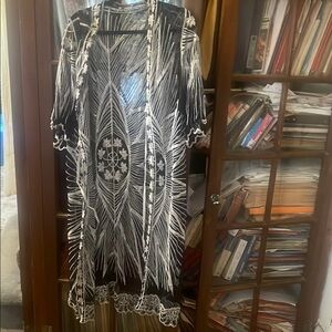Elegant Black and White Lace dusters